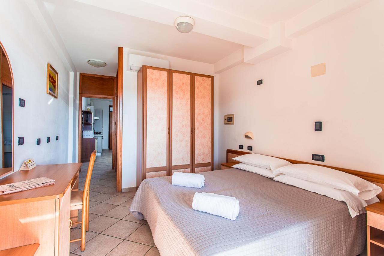 Hotel Residence Jamaica ミラノ・マリッティマ エクステリア 写真